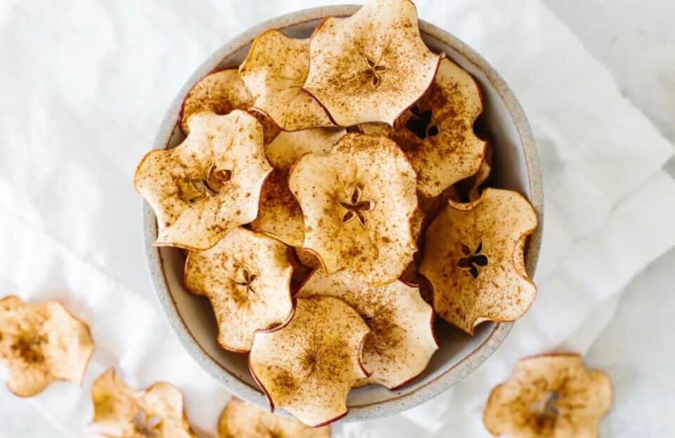 Apple Chips: The Ultimate Crunchy Snack for Lunch