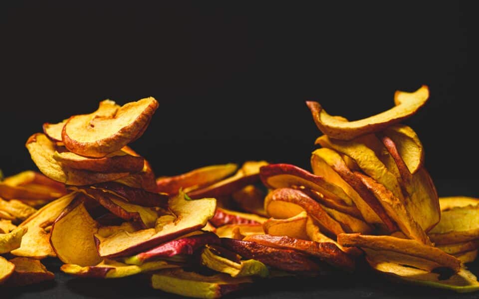 The Rise of Apple Chips in Healthy Snacking